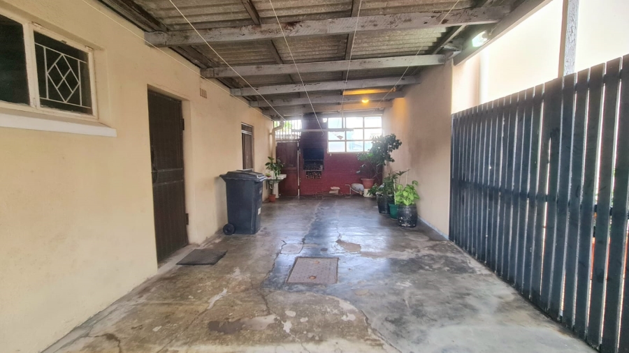 4 Bedroom Property for Sale in Klipdam Western Cape